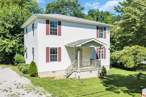105 Lillian St, Mc Minnville, TN, 37110-2103 | Card Image