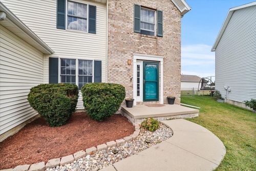 23 Breckenwood Ct, Bloomington, IL, 61704-9523 | Card Image