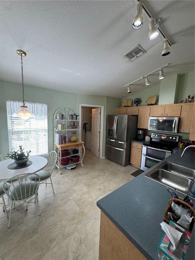8181 Bristol Bay Ave, House other with 3 bedrooms, 2 bathrooms and null parking in LAKELAND FL | Image 40