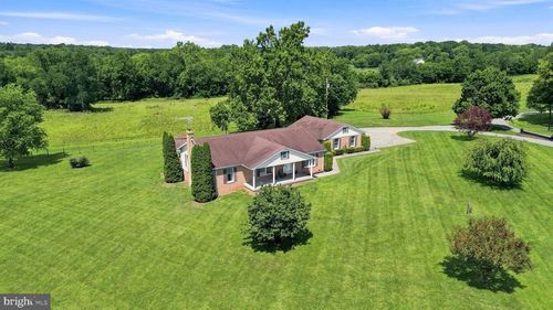 179 Clifton Rd, BERRYVILLE, VA, 22611-2838 | Card Image