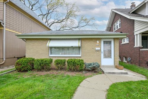3622 E Armour Avenue, Cudahy, WI, 53110 | Card Image