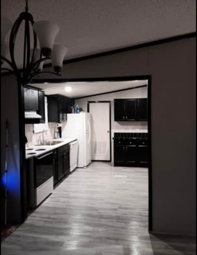 TRLR-512 - 1800 Preston On The Lake Blvd, House other with 3 bedrooms, 2 bathrooms and null parking in Little Elm TX | Image 4