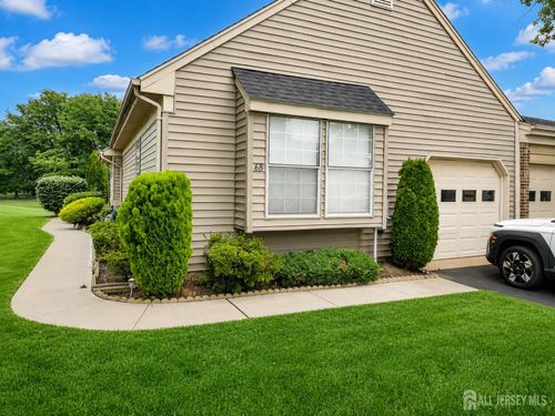 6-B Patrick Henry Ct, Monroe, NJ, 08831-5476 | Card Image