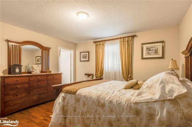 16 Asselin Dr, House other with 4 bedrooms, 1 bathrooms and 5 parking in Tiny ON | Image 19