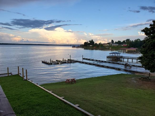 271 Key Largo Loop, House other with 3 bedrooms, 2 bathrooms and 3 parking in Pointblank TX | Image 46