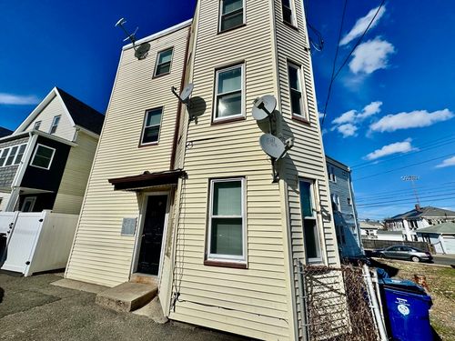 1-21 Warren St, Revere, MA, 02151 | Card Image