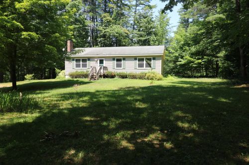 623 Gilmore Pond Rd, Jaffrey, NH, 03452-6100 | Card Image