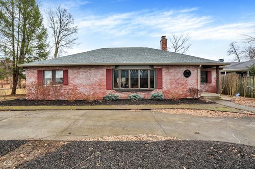 3715 Governors Rd, Indianapolis, IN, 46208-4164 | Card Image