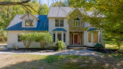 28 Hill Rd, Stillwater, NY, 12170-2016 | Card Image