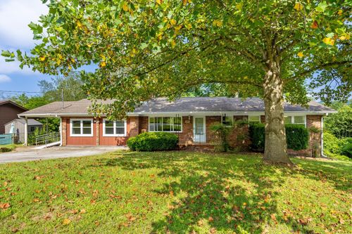 5229 Loblolly Ln, Ooltewah, TN, 37363-8787 | Card Image