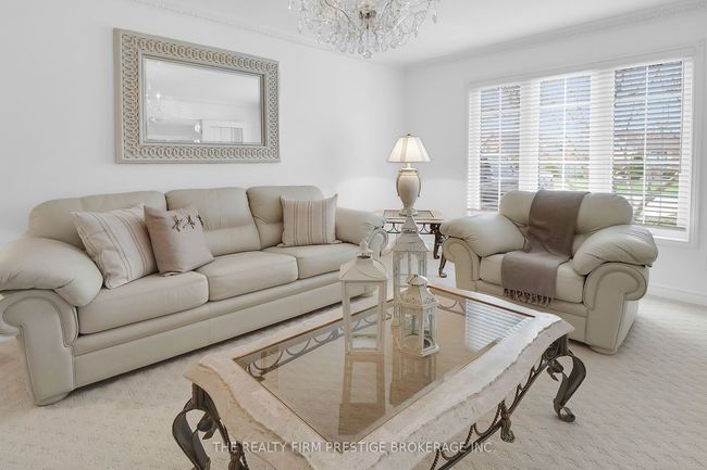 80 Virginia Cres, House other with 5 bedrooms, 4 bathrooms and 4 parking in London ON | Image 12