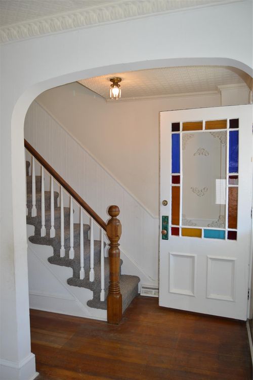 101 Pine Grove Ave, Kingston, NY, 12401-5409 | Card Image