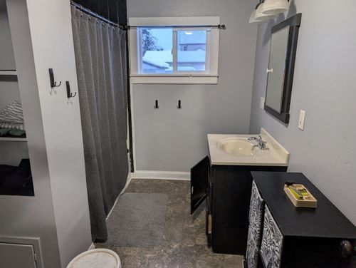 922 Macarthur Ave, Ashland, WI, 54806-2907 | Card Image