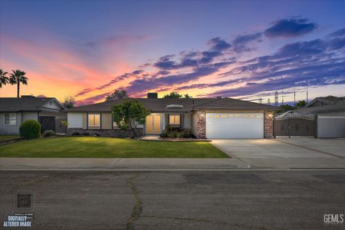 10219 Planebrook Avenue, Bakersfield, CA, 93312 | Card Image
