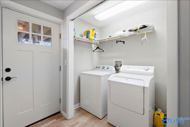 160 Mohawk Trl, House other with 3 bedrooms, 3 bathrooms and null parking in Ohatchee AL | Image 37