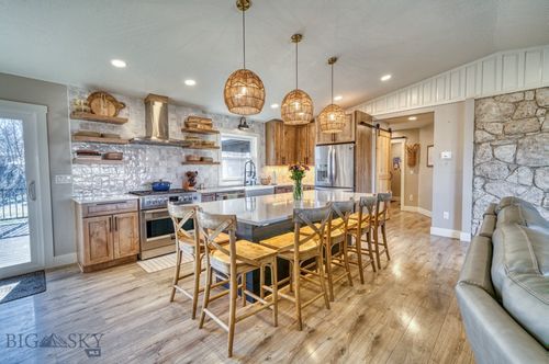 123 N 4th Ave E, Three Forks, MT, 59752-9046 | Card Image