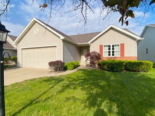 2 Copperfield Ln, Charleston, IL, 61920-3600 | Card Image