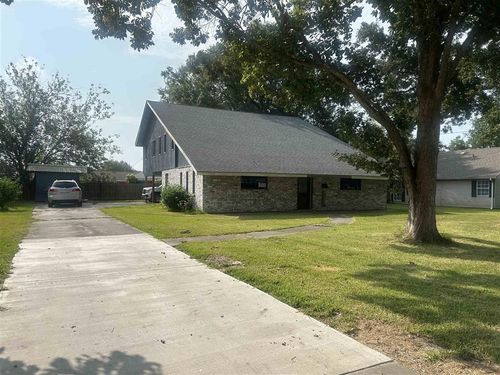 605 Central Pkwy, Lake Charles, LA, 70605-6601 | Card Image