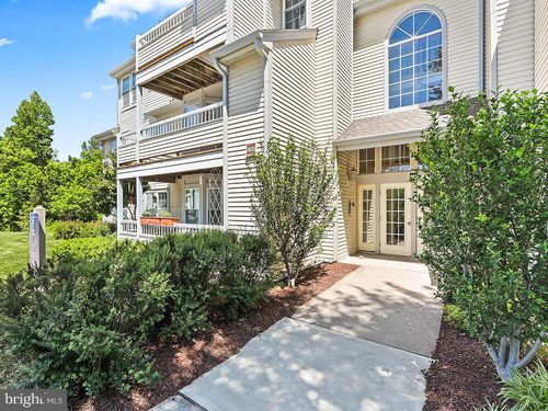 11-303 Trinity Ct, Princeton, NJ, 08540-7023 | Card Image