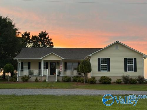 504 County Road 411, Section, AL, 35771-8358 | Card Image