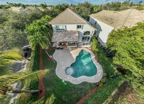 10794 Nw 70th St, Doral, FL, 33178-3799 | Card Image