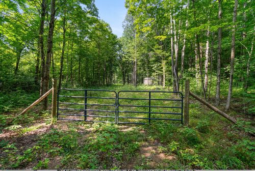 4959 Sloop Rd, East Jordan, MI, 49727-9808 | Card Image