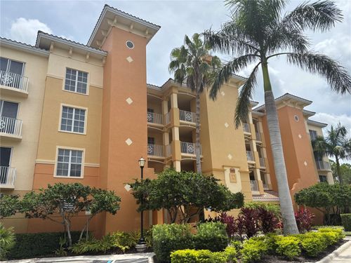 unit-302-6465 Watercrest Way, Lakewood Ranch, FL, 34202-5243 | Card Image