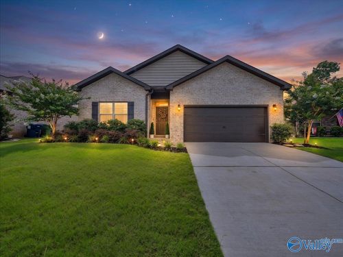331 Ivyleaf Drive Nw, Madison, AL, 35757 | Card Image