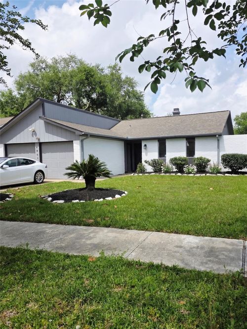 6802 Mccullum Rd, Missouri City, TX, 77489-3427 | Card Image