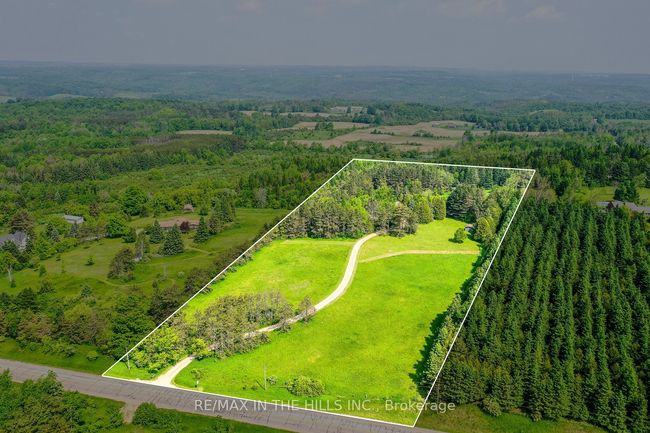 247531 5 Sideroad, House other with 4 bedrooms, 4 bathrooms and 10 parking in Mono ON | Image 4