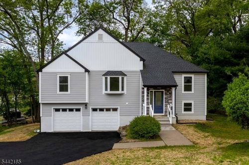 8 Sherwood Pl, Wharton, NJ, 07885-2029 | Card Image