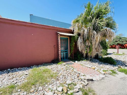 115 Avenida Juarez, Brackettville, TX, 78832-5007 | Card Image