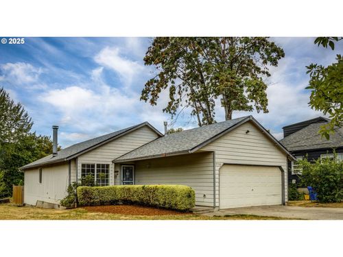 9702 N Edison St, Portland, OR, 97203-1407 | Card Image