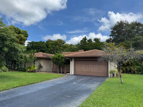 11287 Woodchuck Ln, Boca Raton, FL, 33428-2615 | Card Image