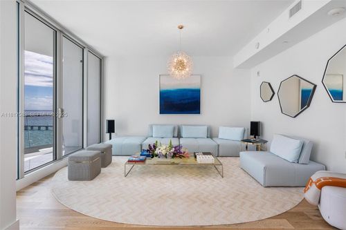 902-16901 Collins Ave, Sunny Isles Beach, FL, 33160-5344 | Card Image