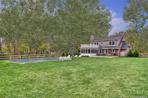 1700 Cedar Dr, Southold, NY, 11971-3525 | Card Image