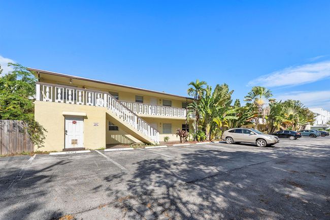 20 - 2741 Ne 8th Avenue, Condo with 2 bedrooms, 1 bathrooms and null parking in Wilton Manors FL | Image 12