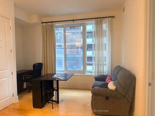 803-21 Balmuto St, Toronto, ON, M4Y1W4 | Card Image