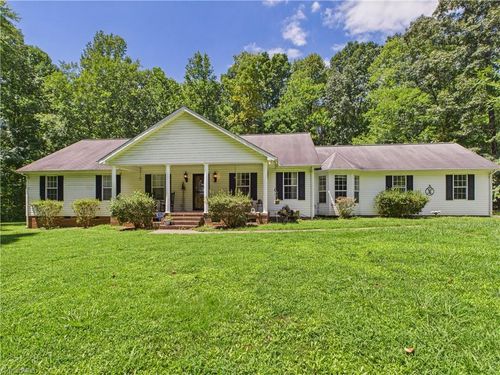 2552 Mack Rd, Asheboro, NC, 27205-1859 | Card Image
