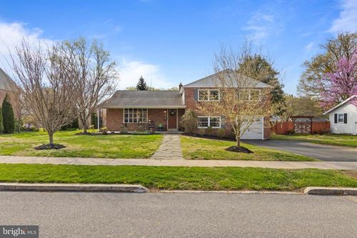 502 Ridge Ave, KENNETT SQUARE, PA, 19348-3435 | Card Image