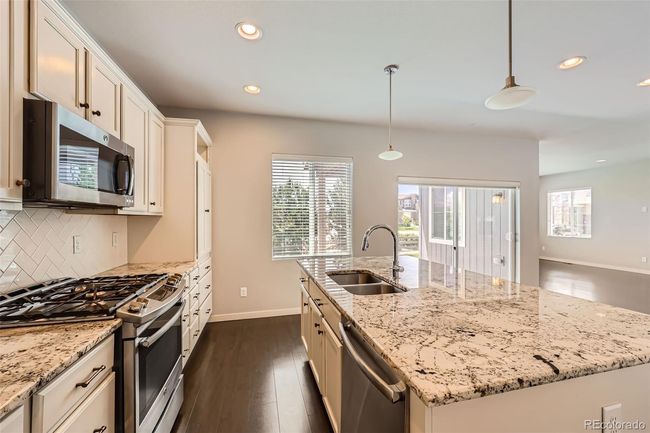 14000 Touchstone Pt, House other with 3 bedrooms, 3 bathrooms and 2 parking in Parker CO | Image 5