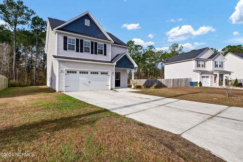 512 Everett Glades, Sneads Ferry, NC, 28460-0800 | Card Image