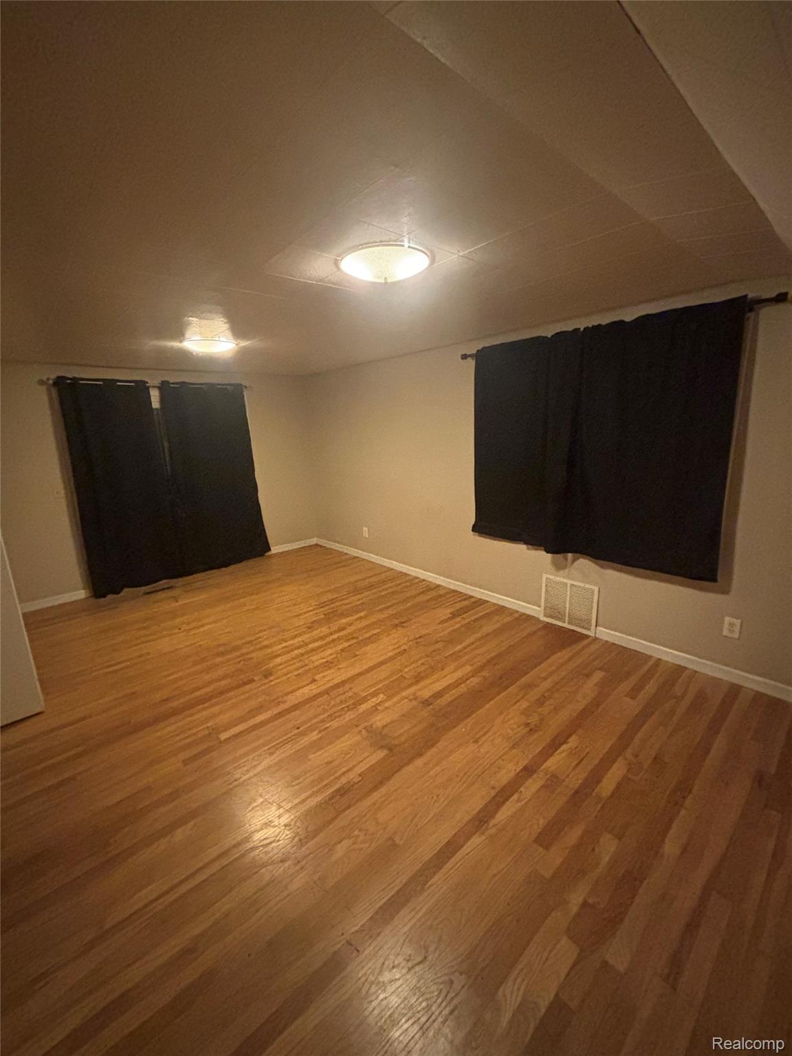Residential Lease in Redford Charter Township 4