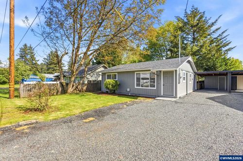 1121 Spruce St, Sweet Home, OR, 97386 | Card Image