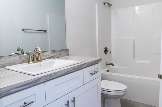 3298 E Iris Ln, House other with 3 bedrooms, 2 bathrooms and null parking in BELL FL | Image 24