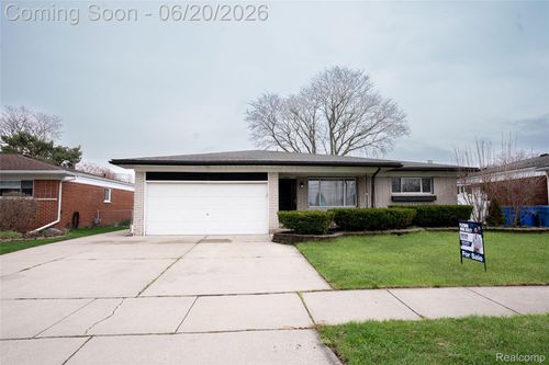 32514 Gainsborough Dr, Warren, MI, 48088-1373 | Card Image