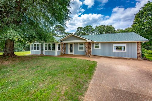 205 Mountain Trail Rd, Shirley, AR, 72153-8951 | Card Image