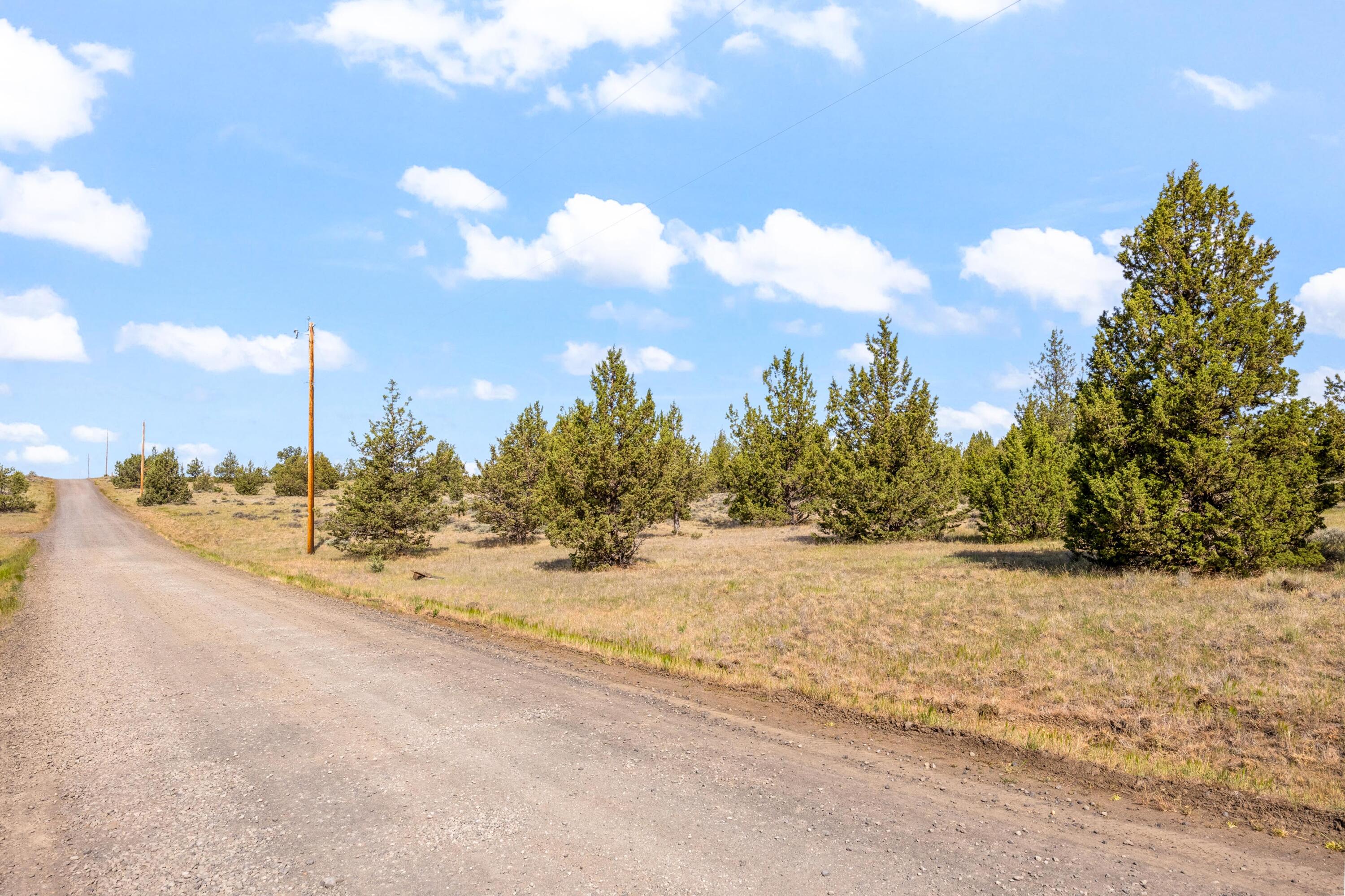 Land in Prineville