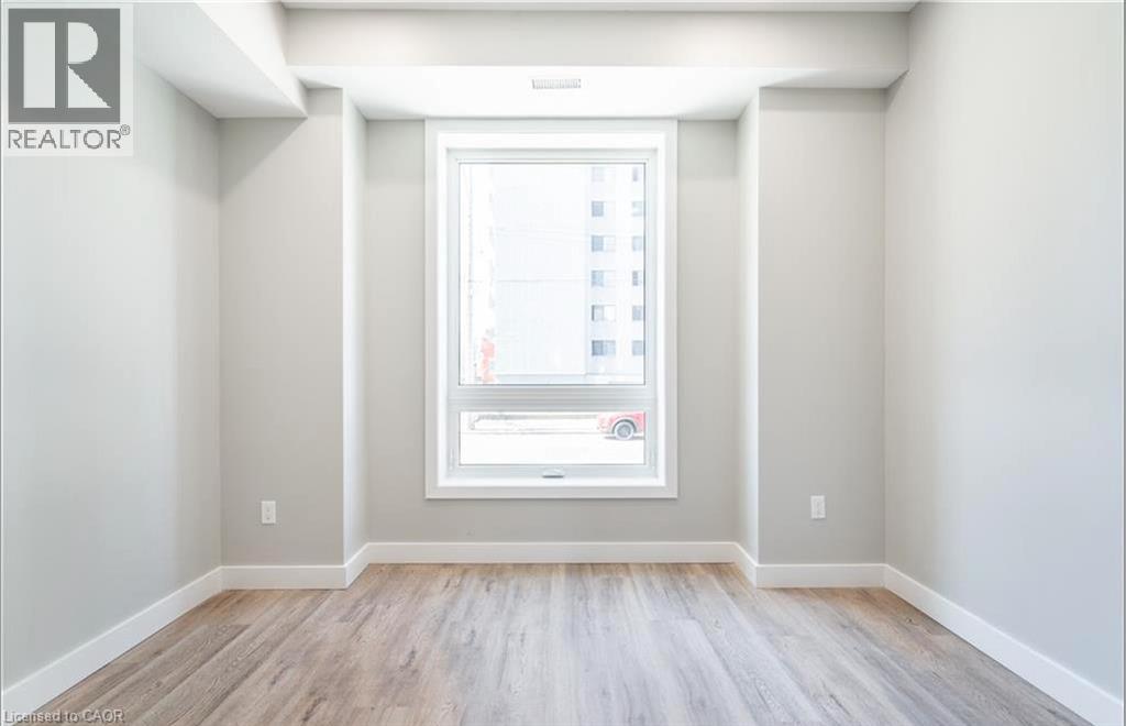 Residential Lease in Hamilton 4