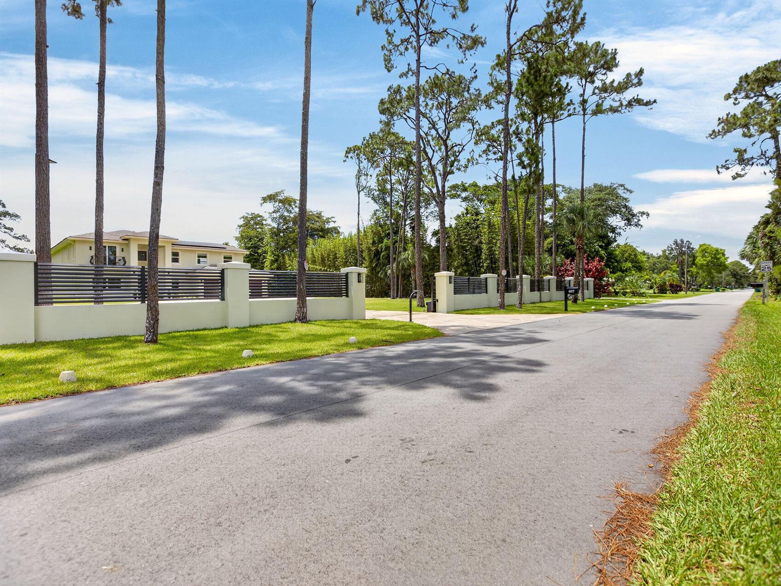 Residential in Parkland 3